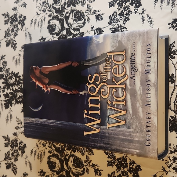 Wings of the Wicked book n9 - Picture 1 of 8